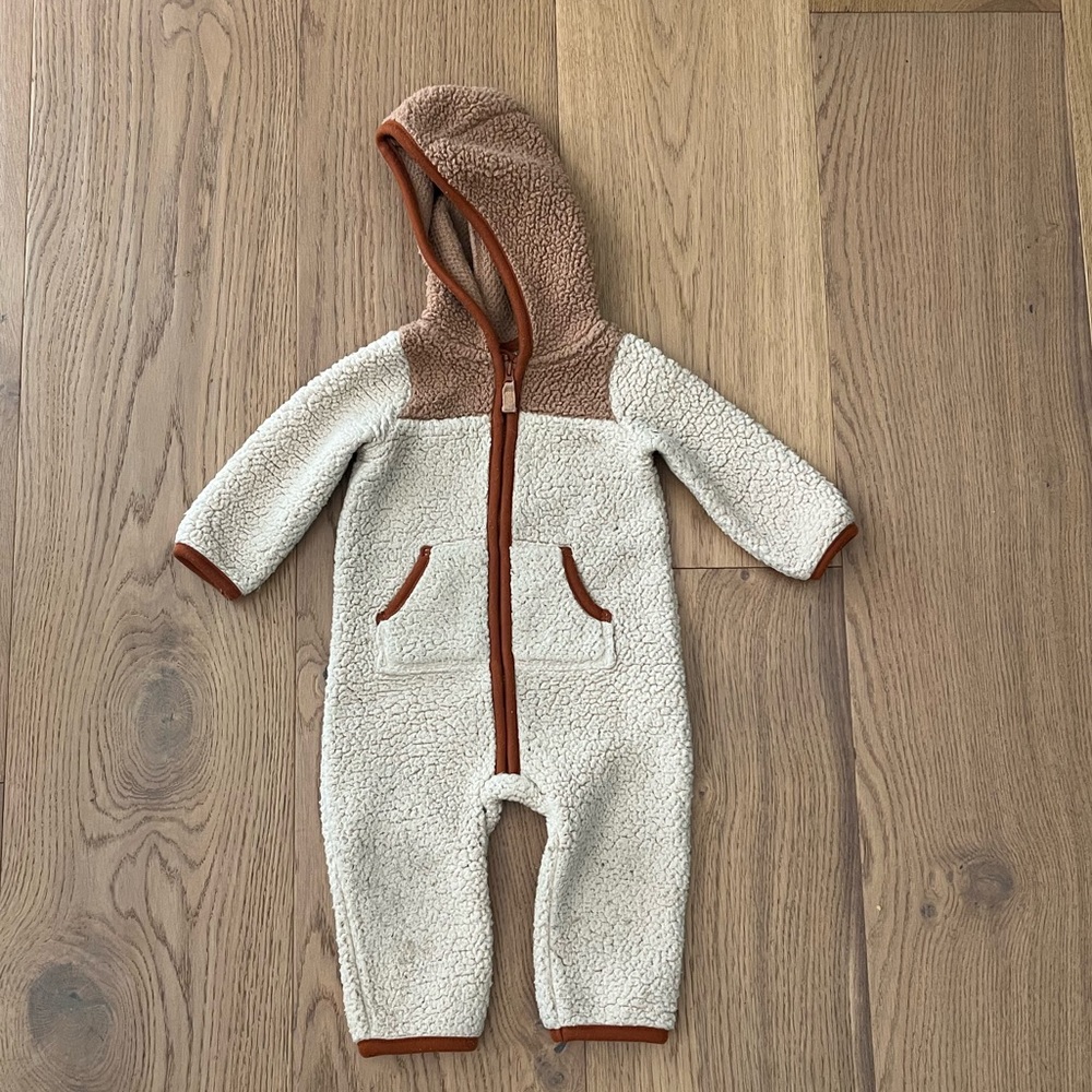 Fleece body suit color block